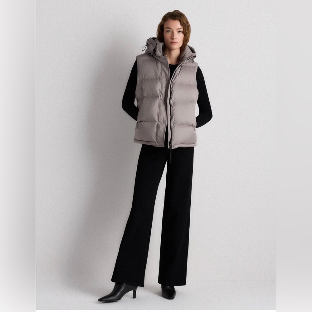 Quince Responsible Down Puffer Vest NWOT S Morel Gray